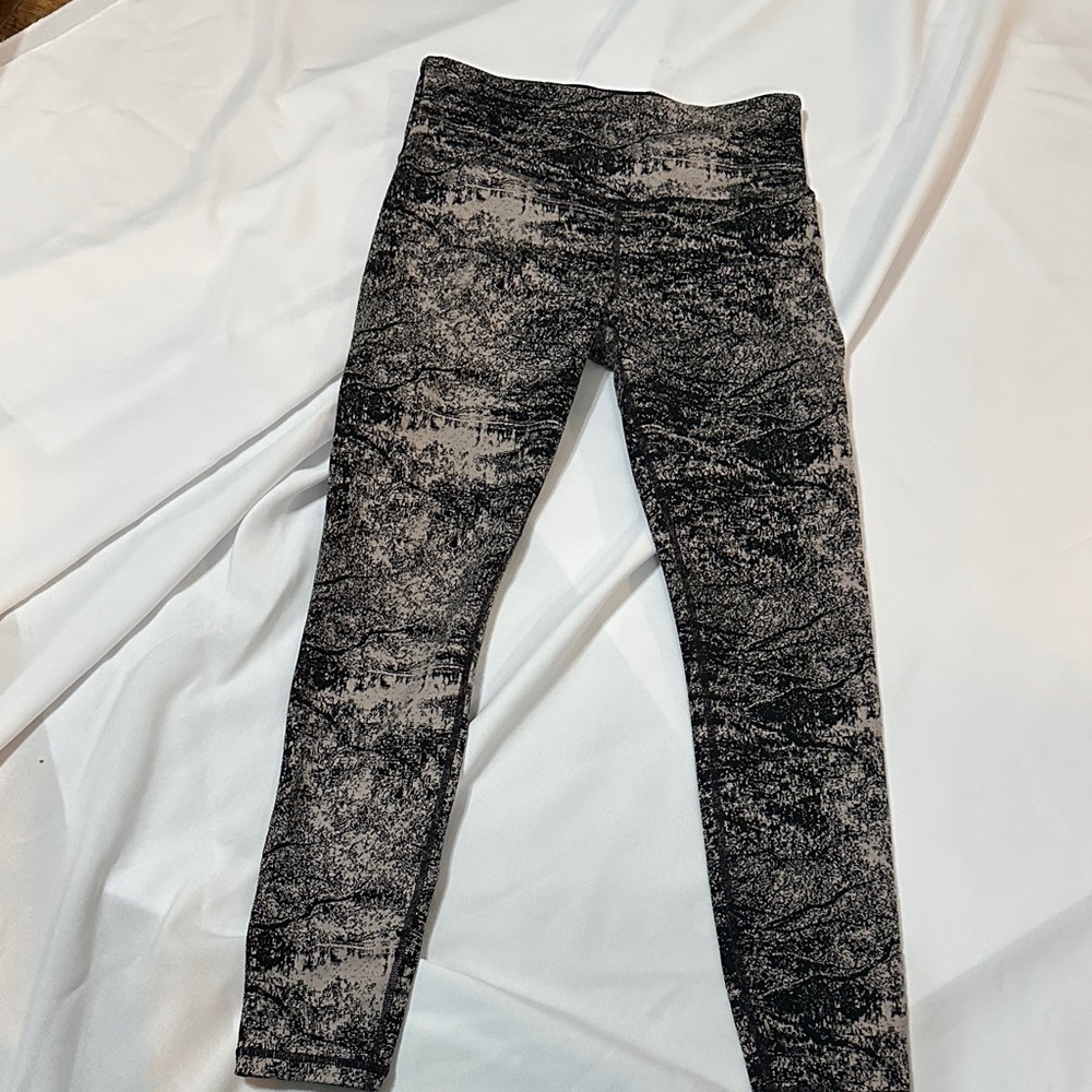 Athleta Women's Black and Gray Jeans Leggings